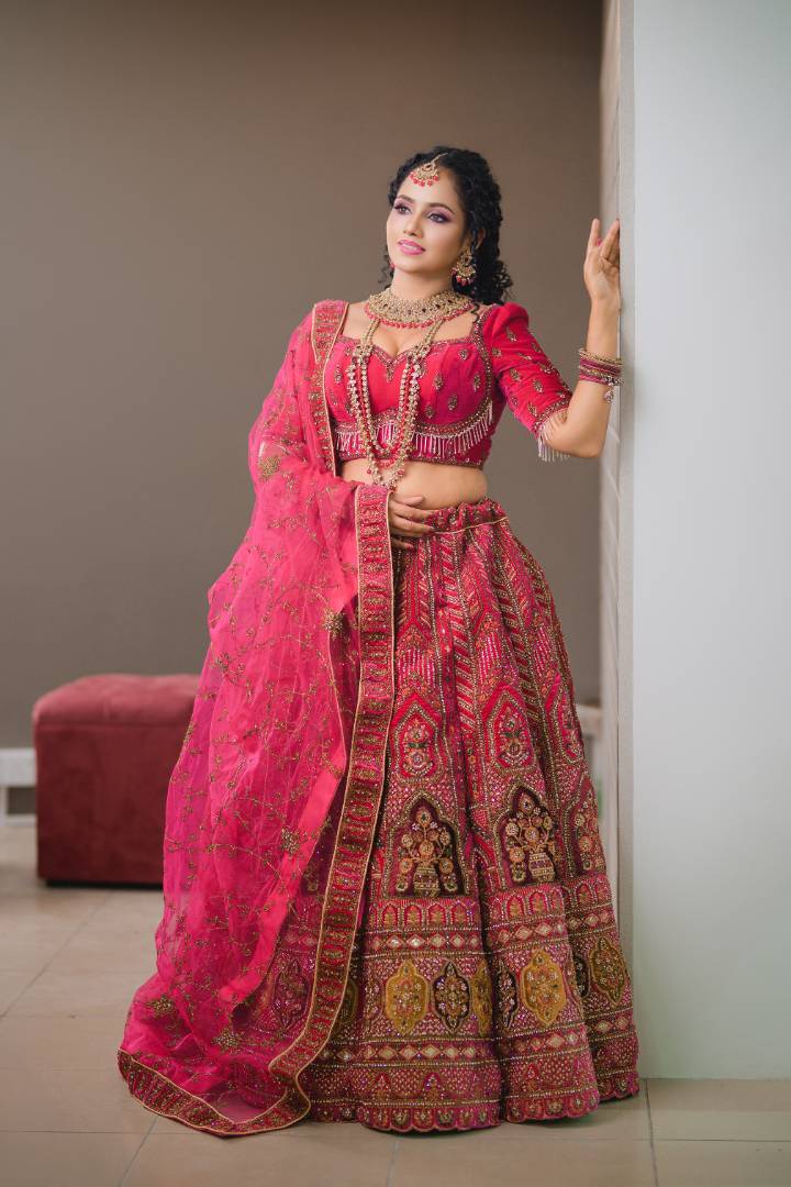 Salon Udani - Gallery 14