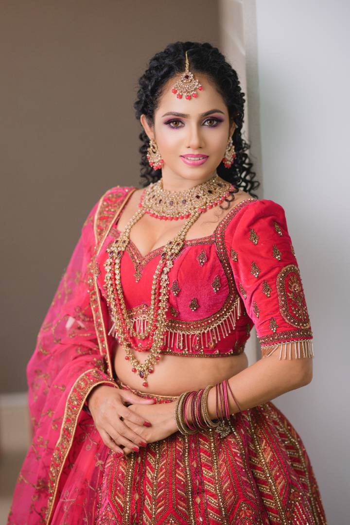 Salon Udani - Gallery 15