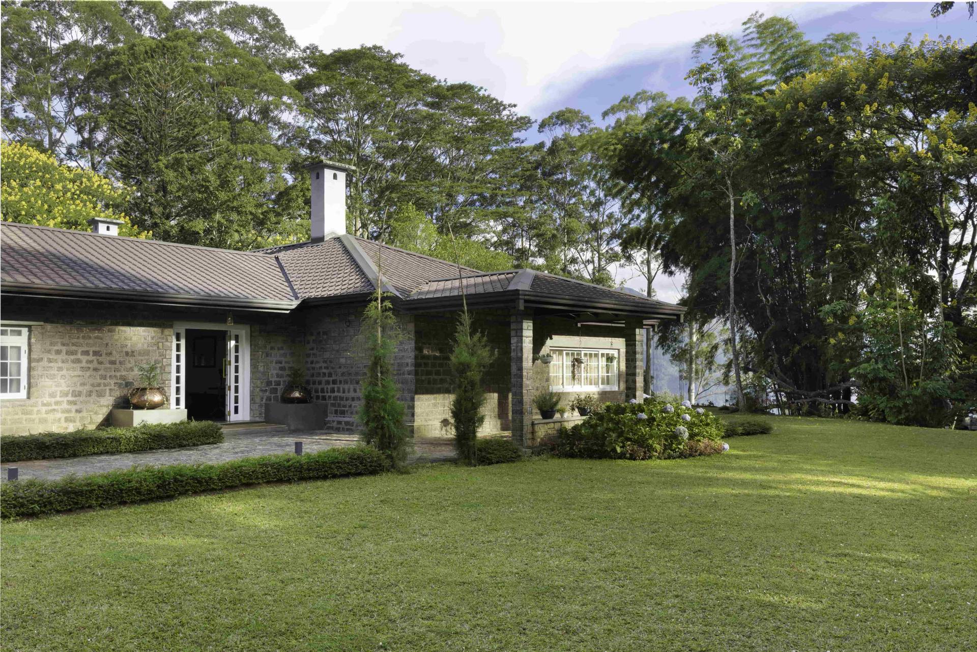 The Lavender House - Gallery 13