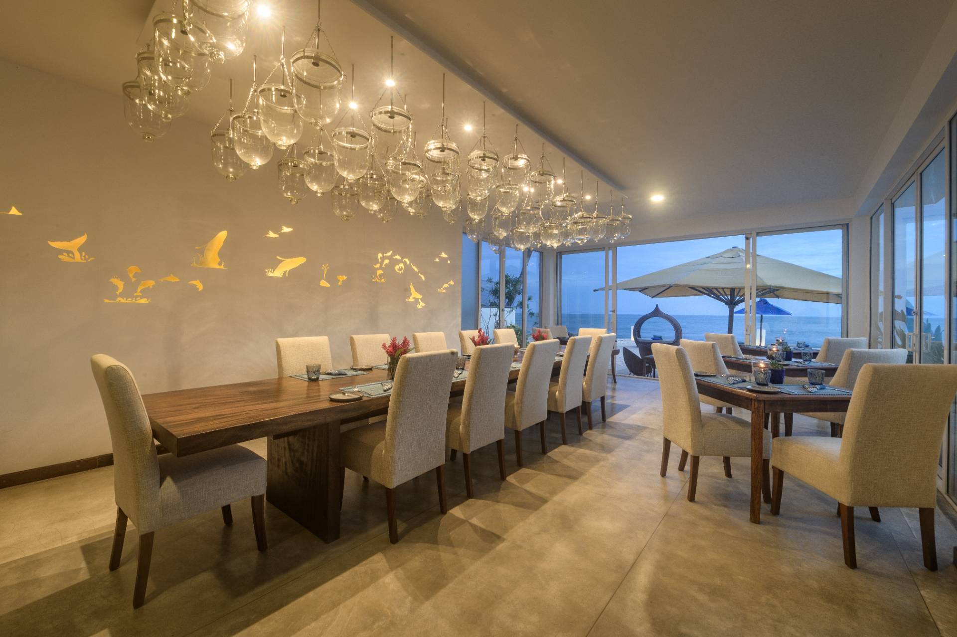 Dining at The Beach House gallery 3