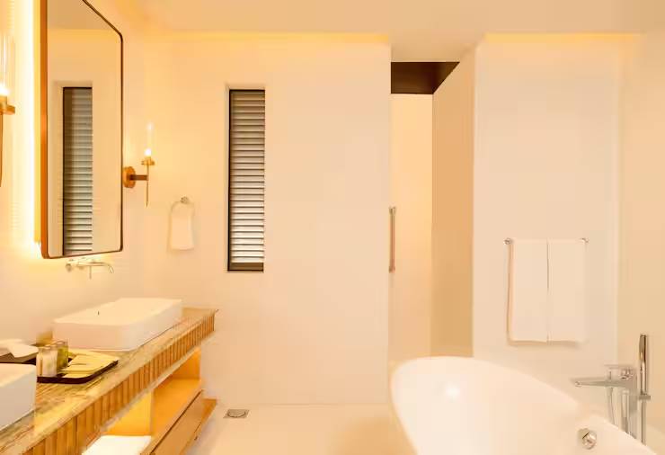 King One Bedroom Suite with Balcony